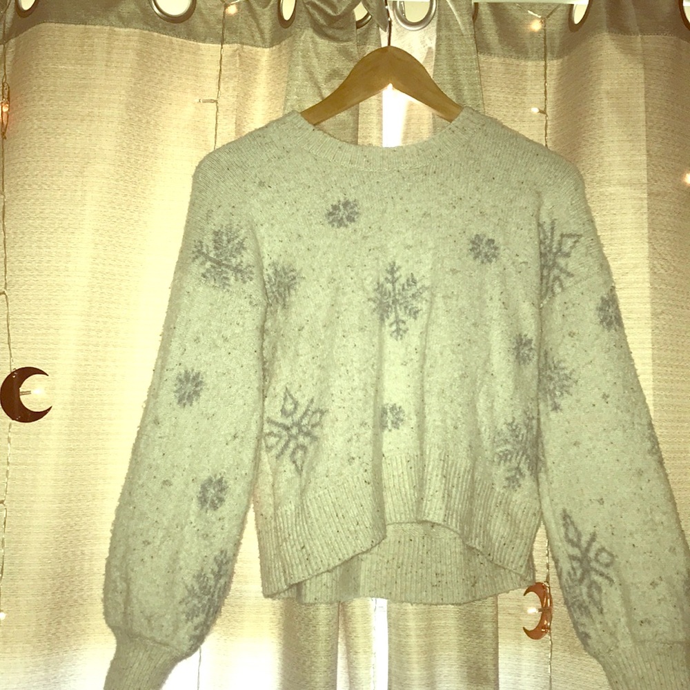 Fluffy cream sweatshirt
